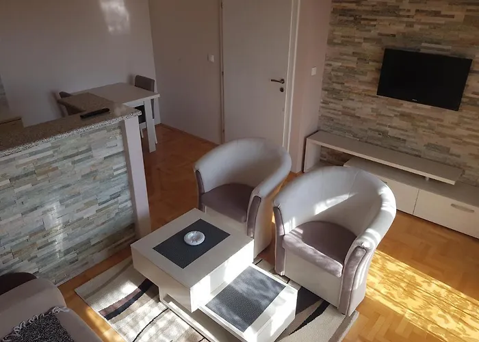 Διαμέρισμα Sunce *